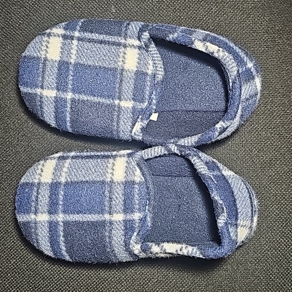 Boys bedroom slippers